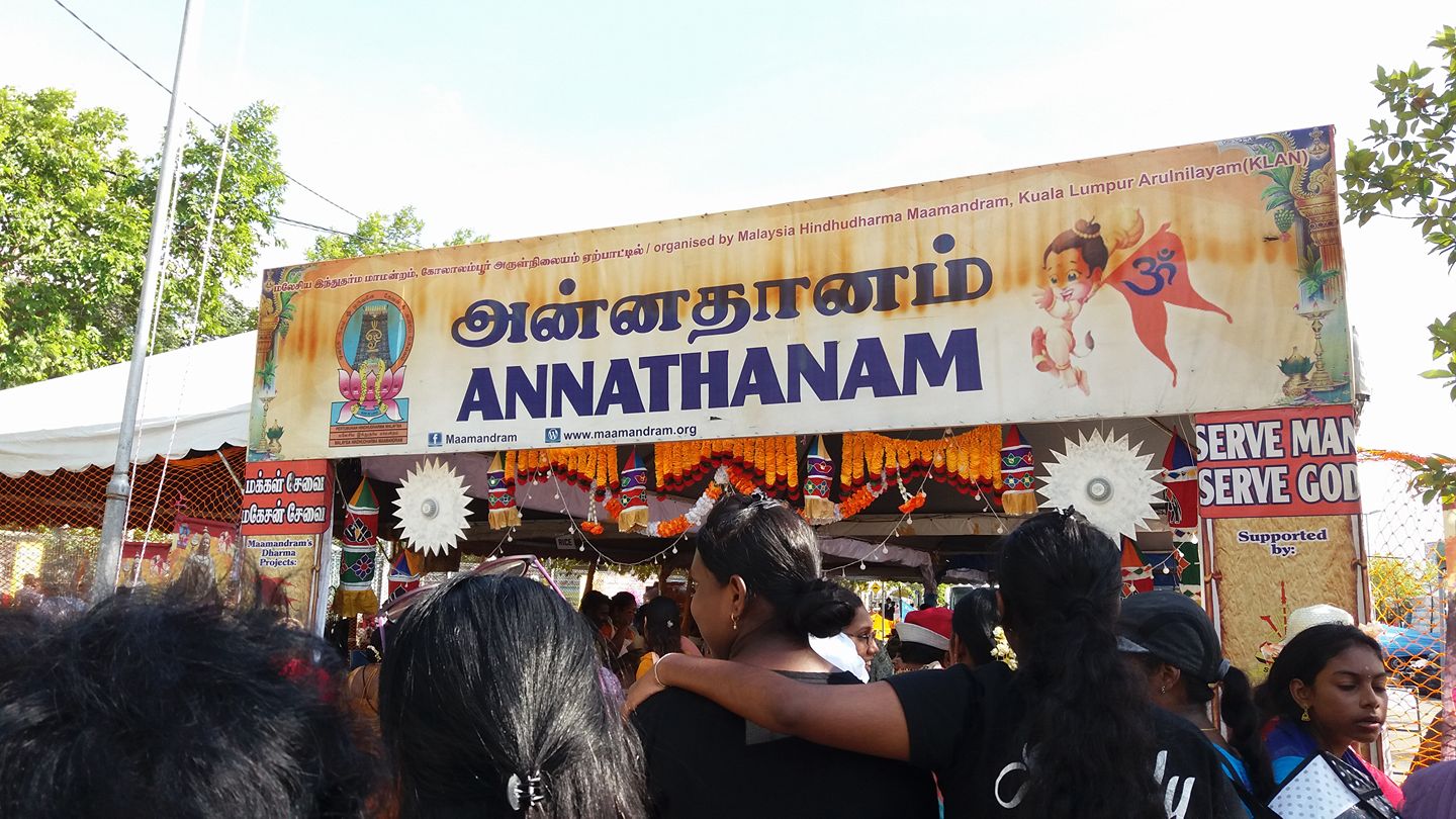 Facebook/Shobana Rajandran Giving back to the society.